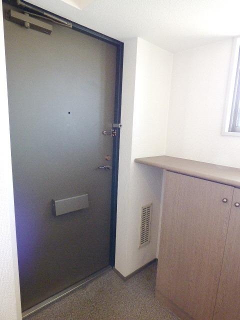 玄関　（別タイプ参考写真）サンマンションアトレ町屋　荒川区町屋６