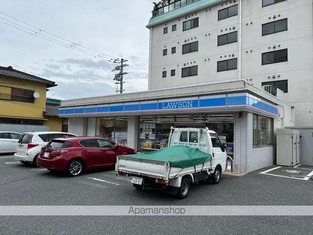 コンビニ　ローソン（コンビニ）まで5298m