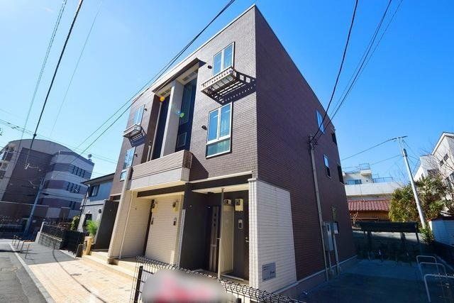 建物外観　★お部屋探しはタウンハウジング稲田堤店まで★