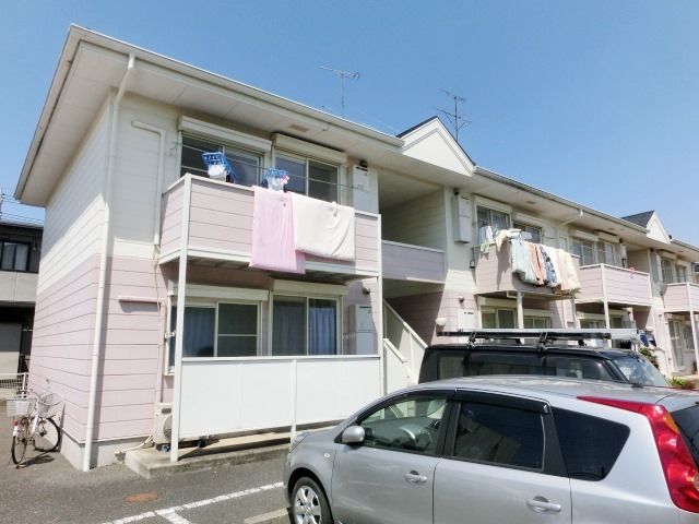 建物外観　静かな環境にあるアパートです！