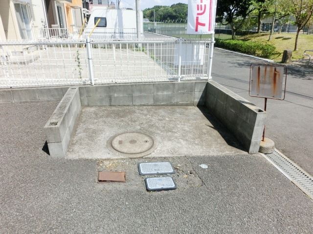 その他　専用のごみ置き場。