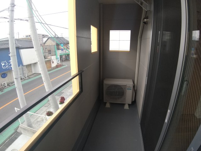 バルコニー