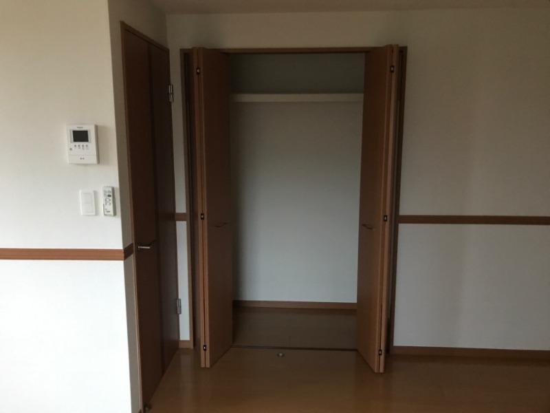 収納　図面と現状に相違がある場合には現状を優先