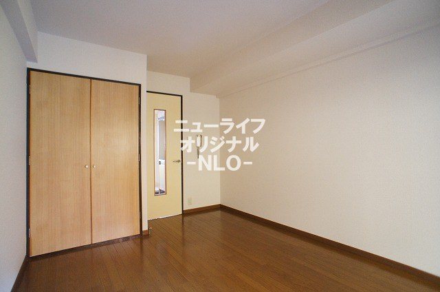 その他部屋・スペース　洋室別アングル　収納も完備されています！