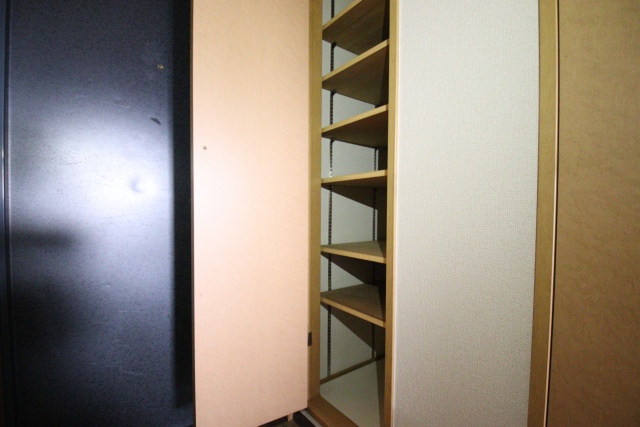 収納　※他のお部屋の参考写真です