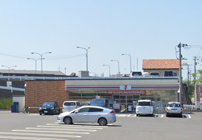 コンビニ　セブンイレブン 木更津請西東2丁目店（コンビニ）まで487m