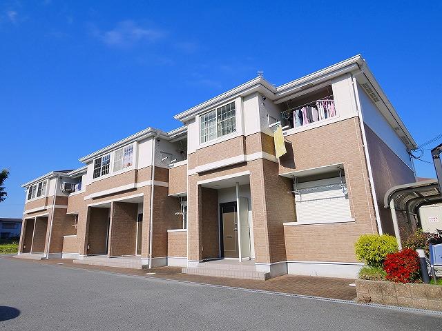建物外観　落ち着いた雰囲気の外観です