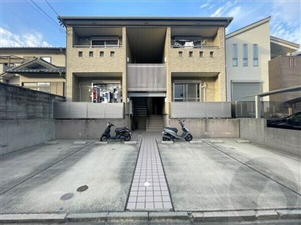 建物外観　建物外観を気になさる方へ、見た目の良い物件です