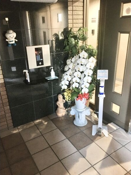 ロビー　初期費用分割可★ご希望の場所まで無料送迎サービス付♪