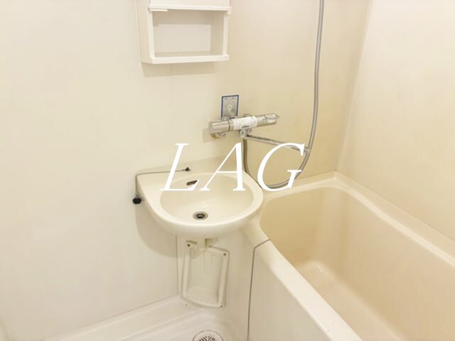 洗面設備　洗面台です。