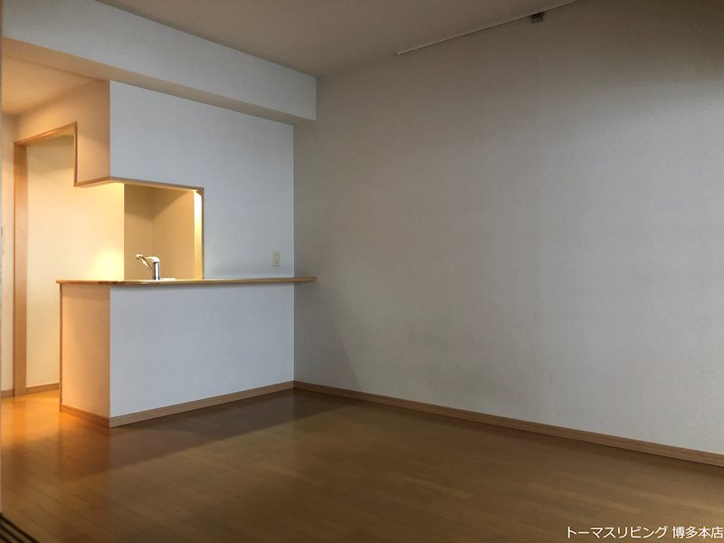 居室・リビング　※別号室の参考写真になります。