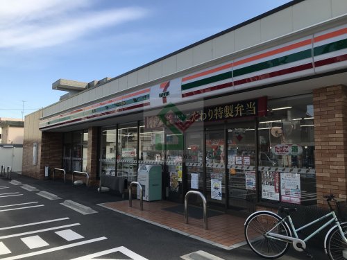コンビニ　セブンイレブン練馬保谷駅南店（コンビニ）まで205m