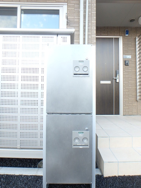 ロビー　宅配ＢＯＸ
