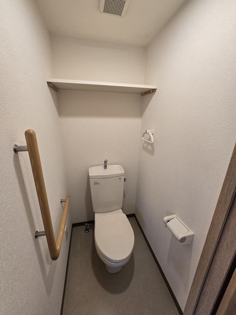 レディアント徳西のトイレ写真