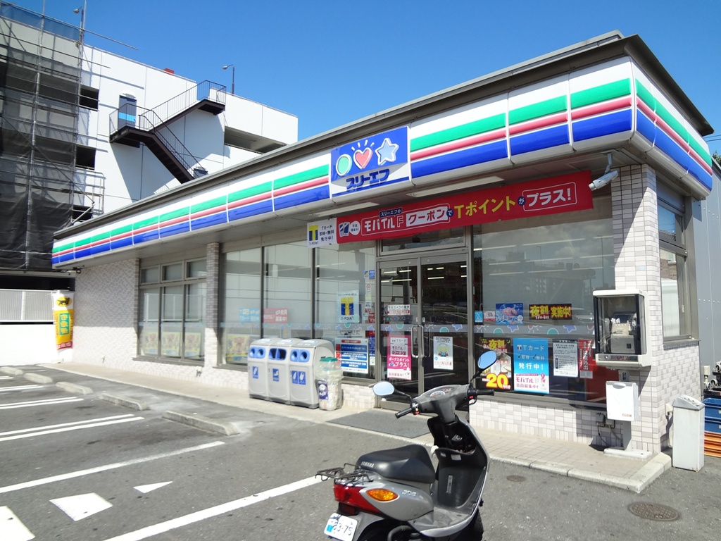 コンビニ　ローソン・スリーエフ鶴見向井町店（コンビニ）まで119m