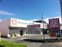 ドラックストア　ウエルシア薬局草加手代店（ドラッグストア）まで341m
