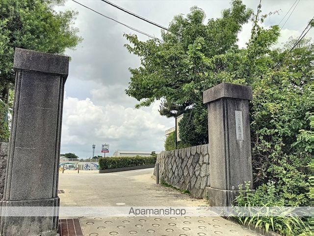 小学校　生路小学校（小学校）まで757m