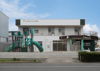 幼稚園・保育園　mirai華花保育園（幼稚園・保育園）まで522m