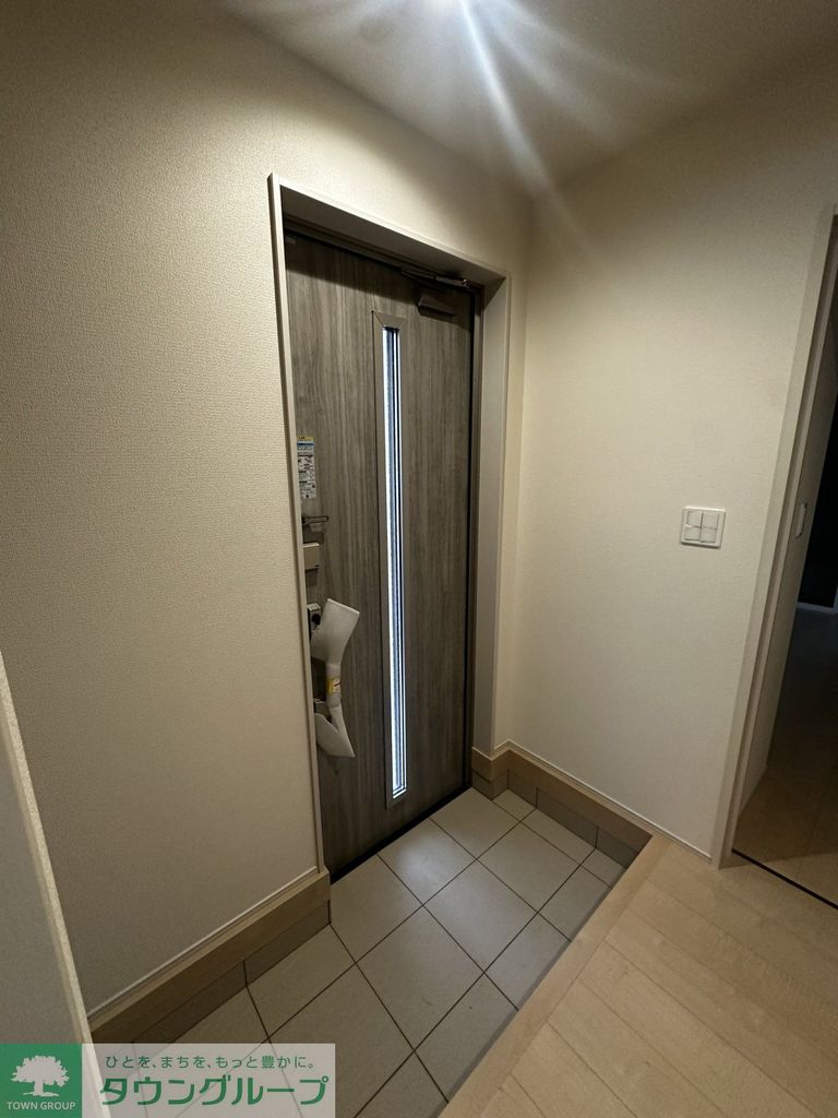 マイホームネクスト越谷市弥十郎3期の玄関写真