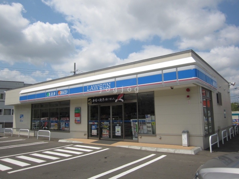 コンビニ　ローソン札幌里塚1条3丁目店（コンビニ）まで512m