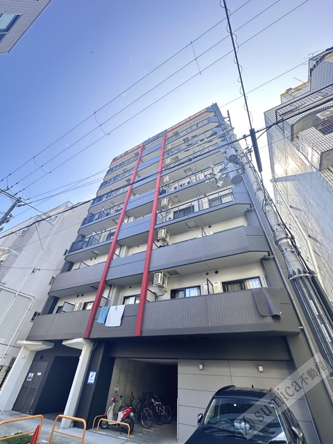 建物外観　安心の鉄筋コンクリート造・オートロックで防犯面は安心です。