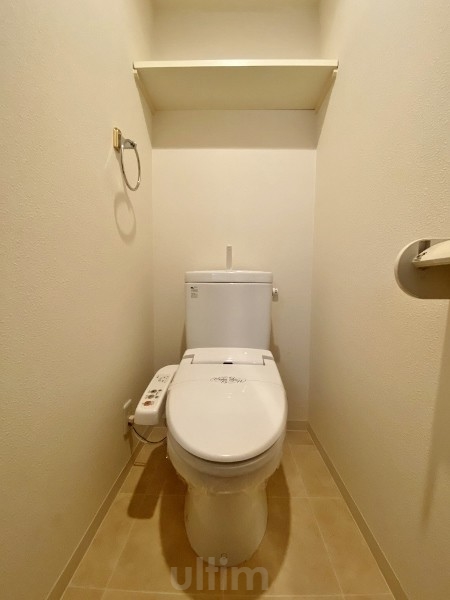 トイレ　※他の部屋の写真です