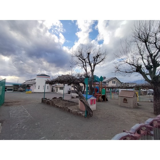 幼稚園・保育園　あさま幼稚園（幼稚園・保育園）まで1437m