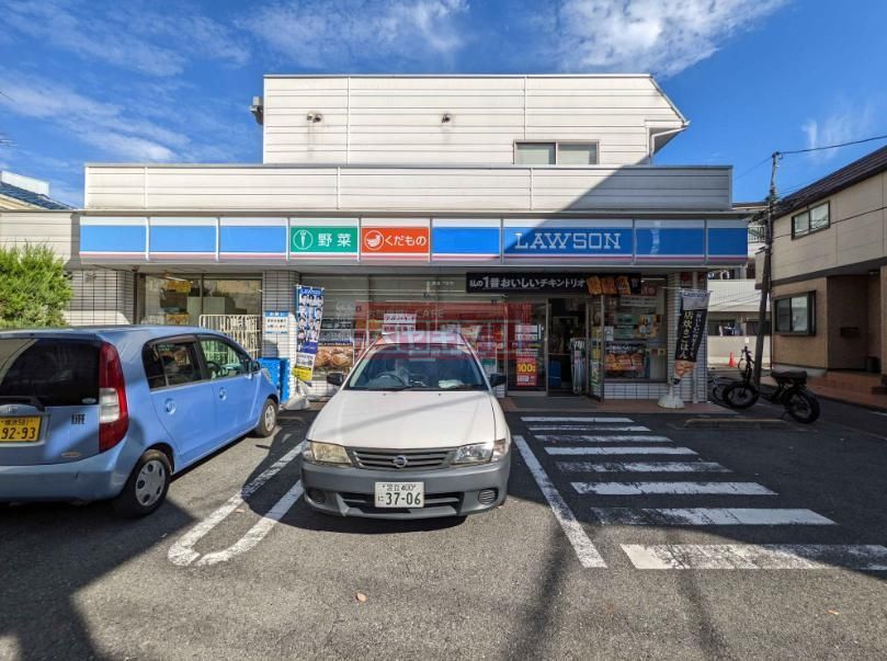 コンビニ　ローソン下北沢成徳前店（コンビニ）まで410m