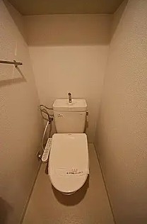 トイレ　＊別部屋参考写真