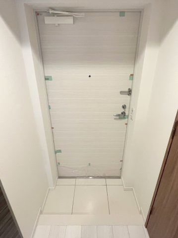 玄関　ガーラ・クレスタ横濱関内 別部屋参考