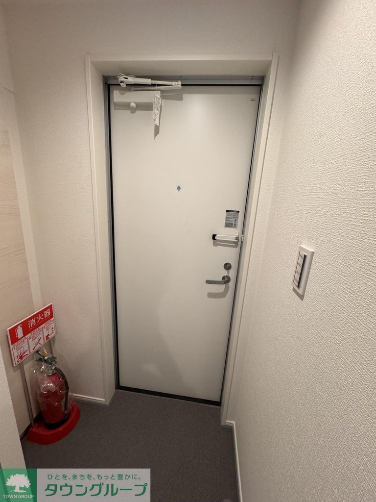 玄関　設備