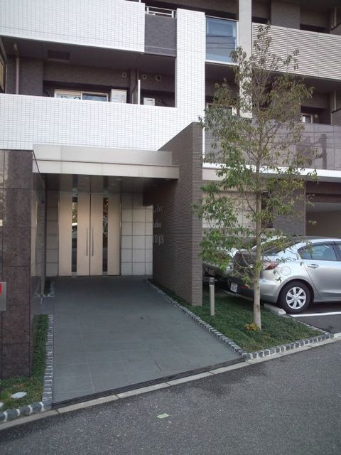 エントランス　外観