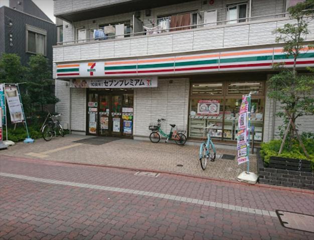 コンビニ　セブンイレブン大田区大森中２丁目店（コンビニ）まで150m