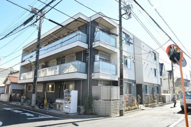 建物外観　お電話でお問い合わせ頂きますとスムーズに対応可能です!