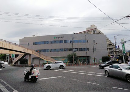 銀行　りそな銀行 品川支店（銀行）まで712m