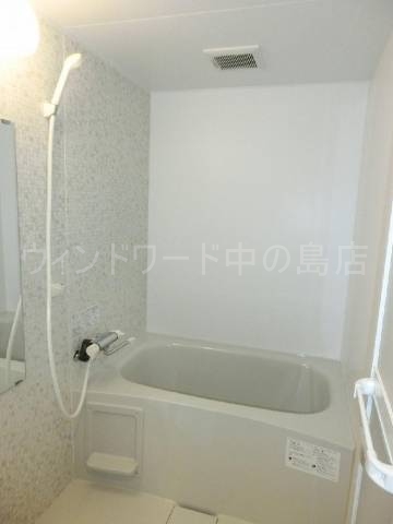 バス・シャワールーム　詳細は、ウィンドワード中の島店までご相談下さい。