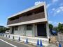調布駅よりバス12分 徒歩3分 1階 新築の賃貸物件