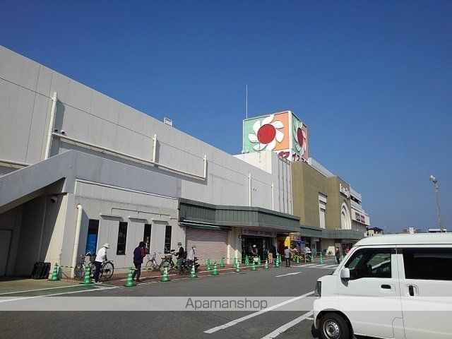 ショッピングセンター　イズミヤ和歌山店様（ショッピングセンター）まで500m