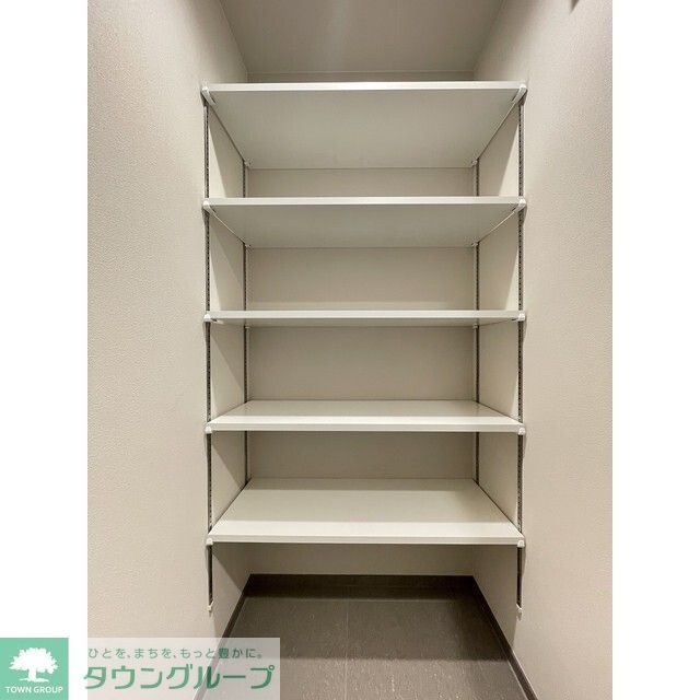 収納　シューズインクローゼット