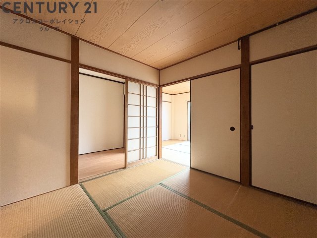 ロイヤルハイツ尼崎の内装写真