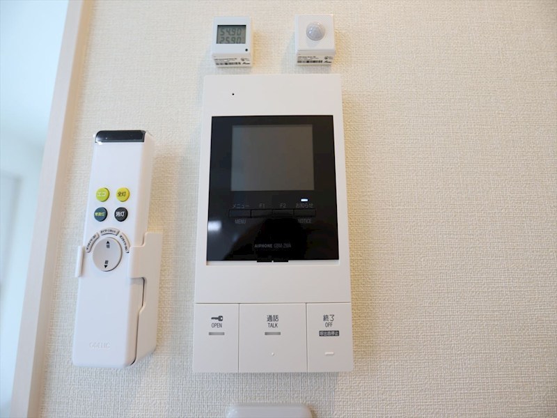 セキュリティ　ＴＶモニター付インターホン　同仕様写真