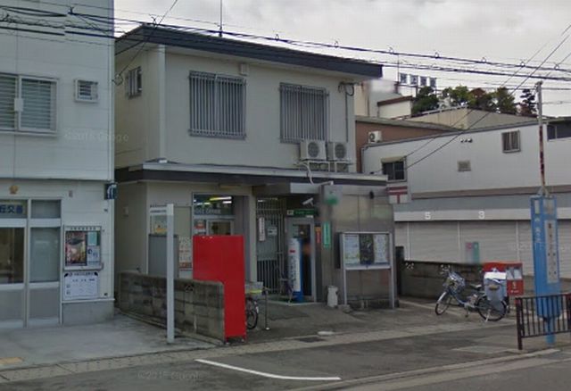 郵便局　堺神石郵便局（郵便局）まで88m