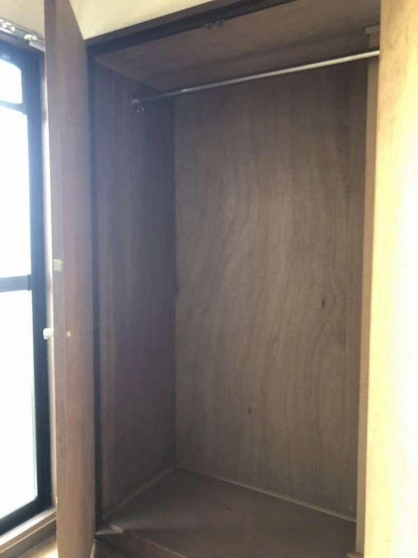 洗面設備　反転間取参照