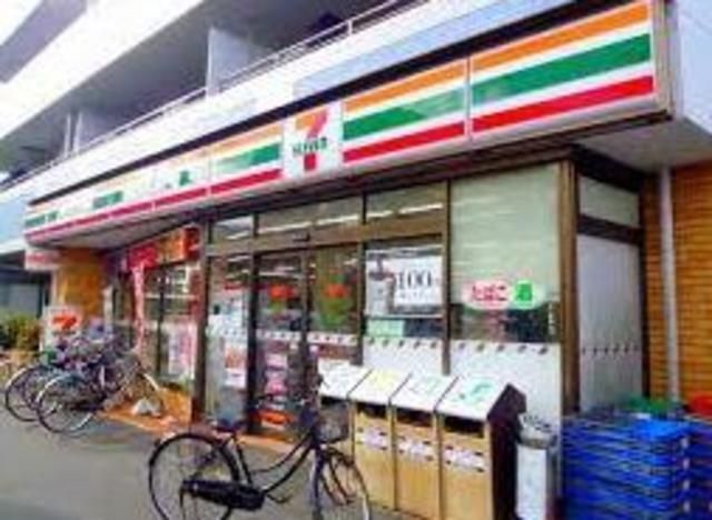 コンビニ　セブンイレブン浦安当代島1丁目店（コンビニ）まで218m