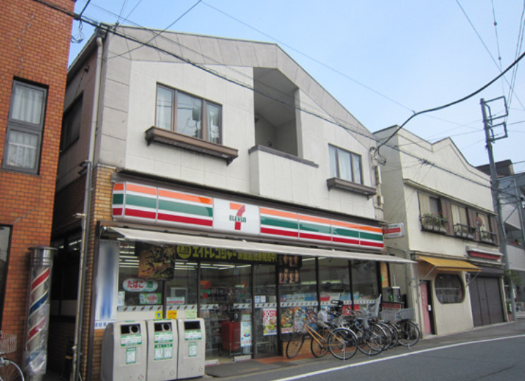コンビニ　セブンイレブン 五本木店（コンビニ）まで274m
