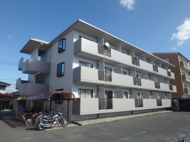 建物外観　岡山市北区今　SKマンション　1K　外観