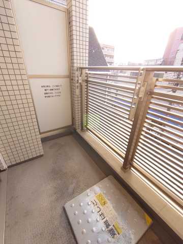 バルコニー　INSULA 405