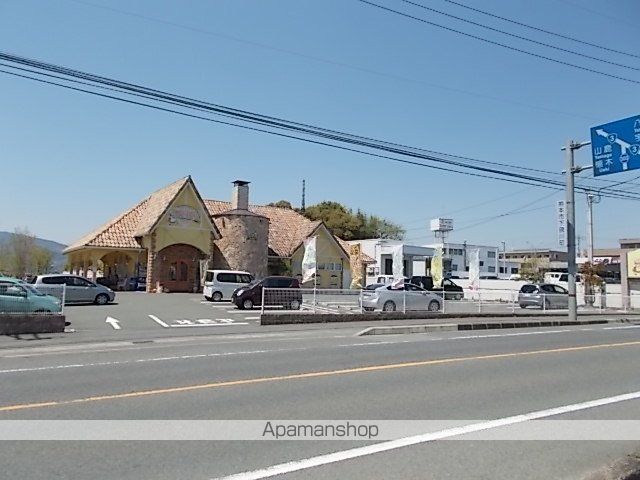 飲食店　パン工房　メリチェル（飲食店）まで850m