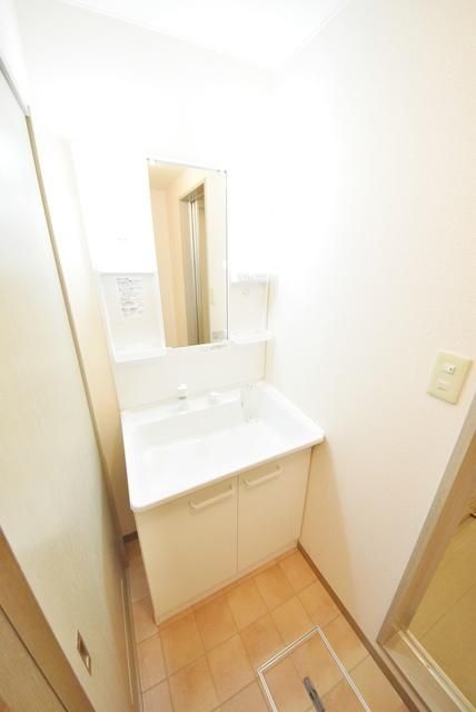 洗面設備　嬉しい独立洗面台