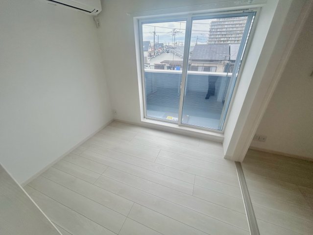 ヴェルメゾン松原東新町の内装写真